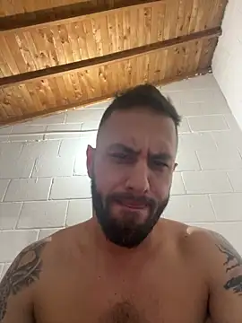 Snapshot of Oliverdrew_1 chatting on 01-27-25, 12:01 Oliverdrew 1 online show from 01-27-25, 12:01