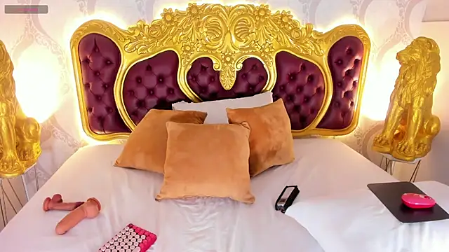 Dulce 26  online show from 12-16-24, 05:11