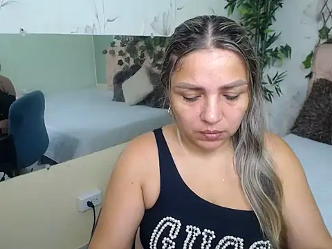 cum bigass online show from 04-21-26, 12:22