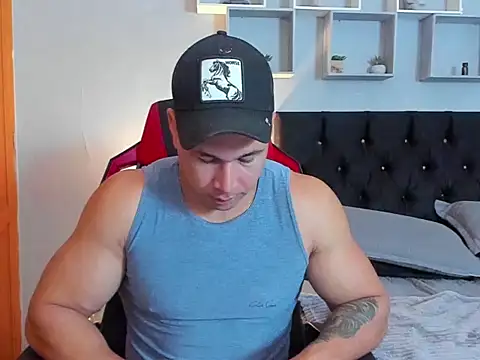 tyler hank01 online show from 04-25-26, 01:03