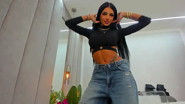 Britney Charm  online show from 03-26-26, 07:36