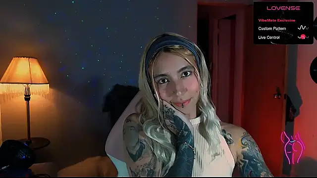 Saucy Jenn online show from 12-29-24, 12:09