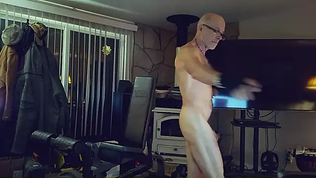 MoonDancer online show from 04-01-26, 04:35