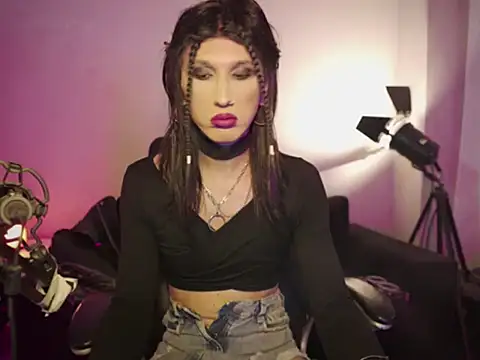 Snapshot of brenda_nataliaok chatting on 12-03-25, 01:35 brenda nataliaok online show from 12-03-25, 01:35