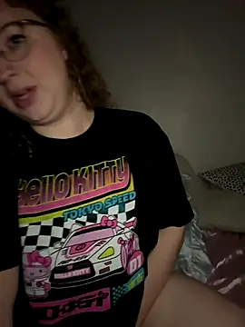 EmmieRae online show from 09-28-25, 04:40