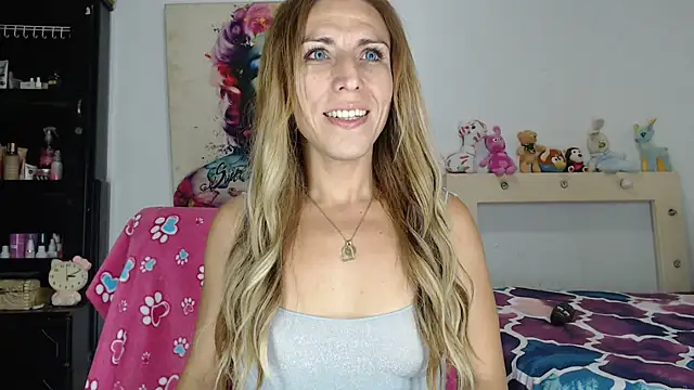 Snapshot of aleera_starxx982 chatting on 06-14-26, 06:04 aleera starxx982 online show from 06-14-26, 06:04