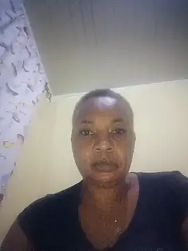 Snapshot of Candylious87 chatting on 04-10-26, 08:13 Candylious87 online show from 04-10-26, 08:13