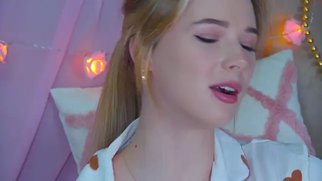 GentleRossi online show from 01-15-25, 06:19