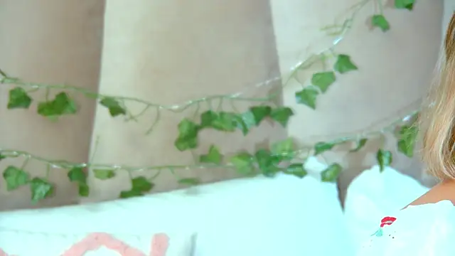 Snapshot of GentleRossi chatting on 07-05-26, 01:40 GentleRossi online show from 07-05-26, 01:40