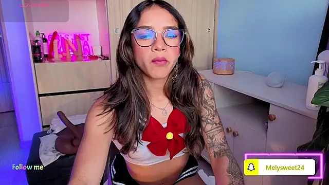 Snapshot of melisa_es chatting on 09-10-25, 09:48 melisa es online show from 09-10-25, 09:48