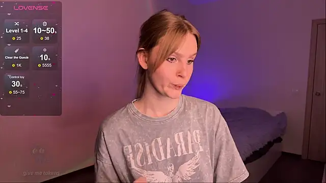 Chanel Gill online show from 03-17-25, 04:08