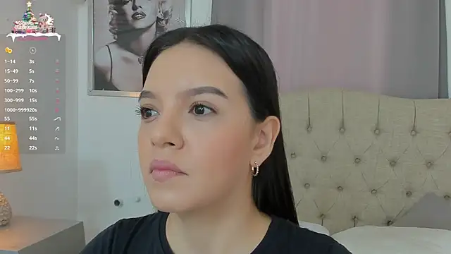 Snapshot of Beautyari_ chatting on 12-17-24, 12:00 Beautyari  online show from 12-17-24, 12:00