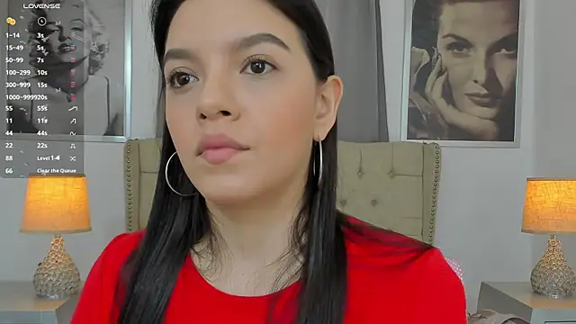 Snapshot of Beautyari_ chatting on 01-10-25, 12:04 Beautyari  online show from 01-10-25, 12:04