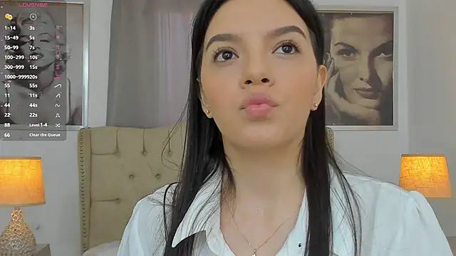 Snapshot of Beautyari_ chatting on 02-01-25, 12:05 Beautyari  online show from 02-01-25, 12:05