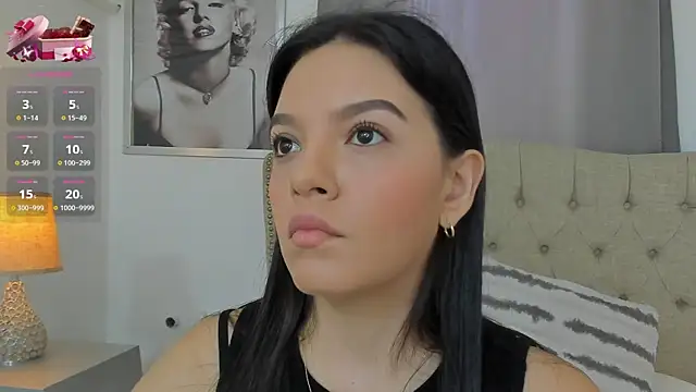 Snapshot of Beautyari_ chatting on 02-13-25, 12:21 Beautyari  online show from 02-13-25, 12:21