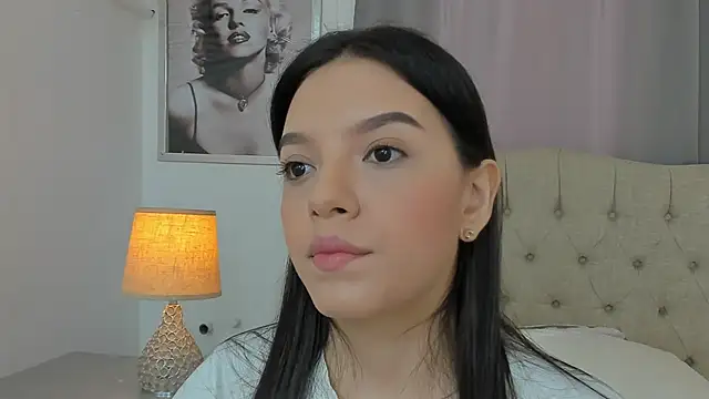 Snapshot of Beautyari_ chatting on 03-05-25, 12:11 Beautyari  online show from 03-05-25, 12:11