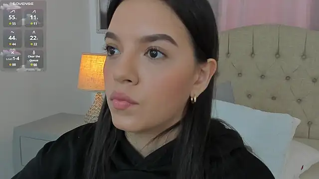 Snapshot of Beautyari_ chatting on 03-12-25, 12:26 Beautyari  online show from 03-12-25, 12:26