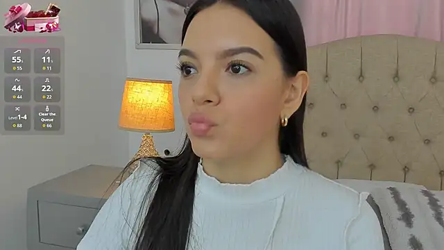 Snapshot of Beautyari_ chatting on 09-27-25, 12:32 Beautyari  online show from 09-27-25, 12:32