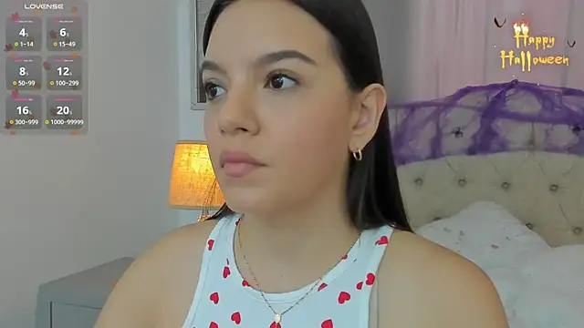 Snapshot of Beautyari_ chatting on 10-13-25, 12:38 Beautyari  online show from 10-13-25, 12:38