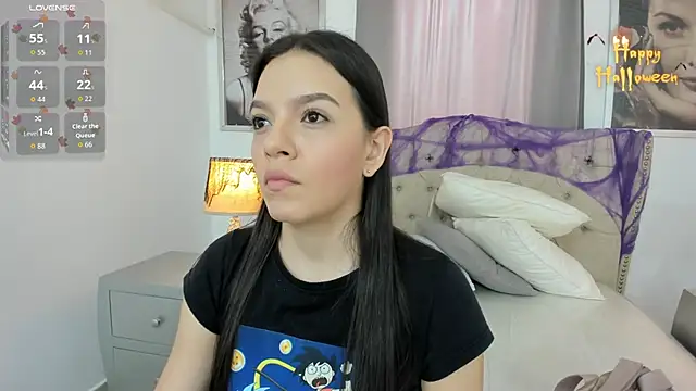 Snapshot of Beautyari_ chatting on 10-22-25, 12:27 Beautyari  online show from 10-22-25, 12:27