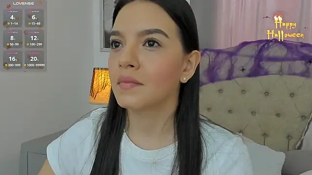 Snapshot of Beautyari_ chatting on 10-23-25, 12:37 Beautyari  online show from 10-23-25, 12:37