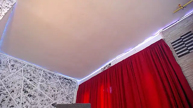 hornytsblonde online show from 09-16-25, 03:46