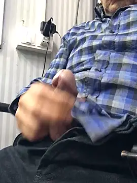 semir4282 online show from 11-13-25, 04:39