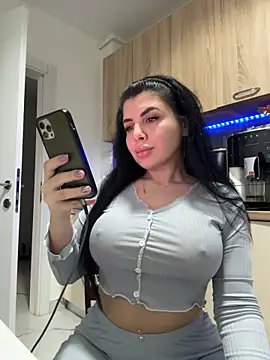 Snapshot of Scarlett-Dream chatting on 02-23-26, 07:39 Scarlett-Dream online show from 02-23-26, 07:39