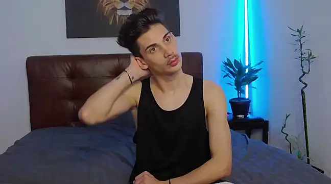 DanielCrush1 online show from 01-11-25, 02:36