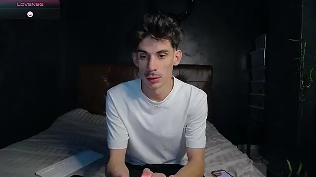 DanielCrush1 online show from 11-27-25, 01:02