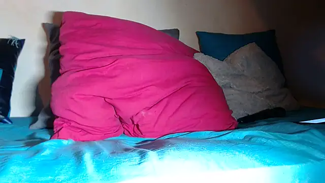 Queenofthenightx online show from 09-26-25, 08:13