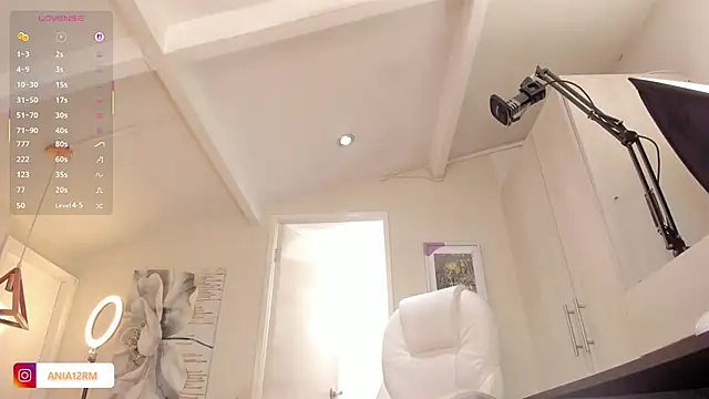 Snapshot of catalinasaiz chatting on 09-20-25, 03:13 catalinasaiz online show from 09-20-25, 03:13