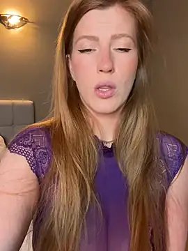 Snapshot of FoxyFrenchy chatting on 12-08-24, 06:50 FoxyFrenchy online show from 12-08-24, 06:50