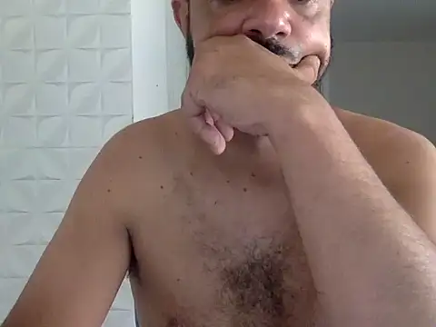 Snapshot of SMOKERBEASTBR chatting on 03-13-26, 02:01 SMOKERBEASTBR online show from 03-13-26, 02:01