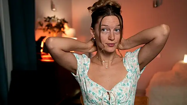 Special    online show from 03-12-25, 04:24