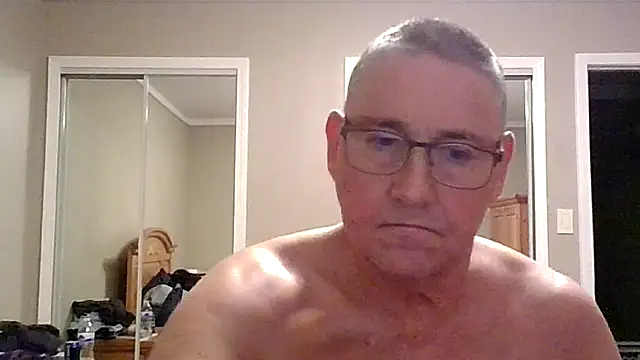 Snapshot of takeitall101 chatting on 11-08-25, 12:33 takeitall101 online show from 11-08-25, 12:33