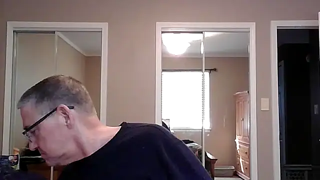 Snapshot of takeitall101 chatting on 02-04-26, 04:02 takeitall101 online show from 02-04-26, 04:02