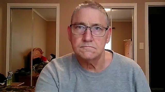 Snapshot of takeitall101 chatting on 02-16-26, 04:14 takeitall101 online show from 02-16-26, 04:14