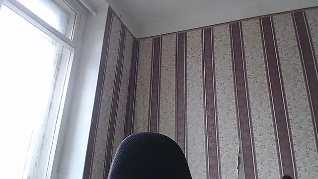 darienlarge online show from 03-17-25, 02:34