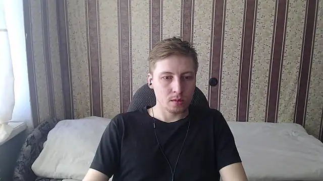 darienlarge online show from 03-21-25, 02:29