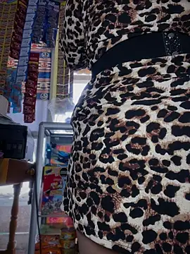 sammyqueenx21 online show from 01-08-26, 01:57