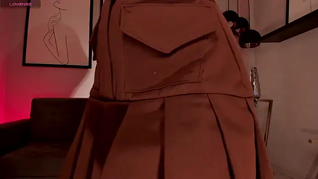 Snapshot of ErikaBenz_ chatting on 03-13-25, 12:35 ErikaBenz online show from 03-13-25, 12:35