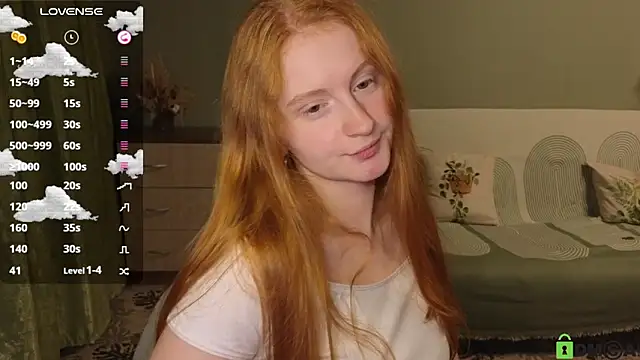 Snapshot of astoria_ross_ chatting on 10-20-25, 03:12 astoria ross online show from 10-20-25, 03:12