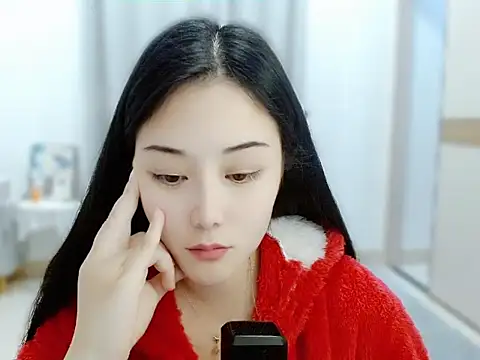 Snapshot of Angel-C chatting on 02-07-25, 01:25 Angel-C online show from 02-07-25, 01:25