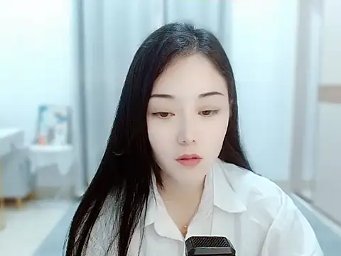 Snapshot of Angel-C chatting on 02-16-25, 01:47 Angel-C online show from 02-16-25, 01:47