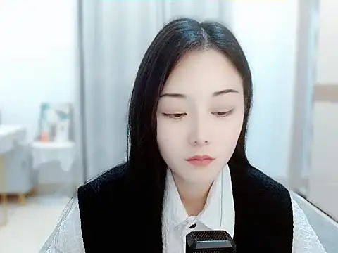 Snapshot of Angel-C chatting on 02-19-25, 01:40 Angel-C online show from 02-19-25, 01:40