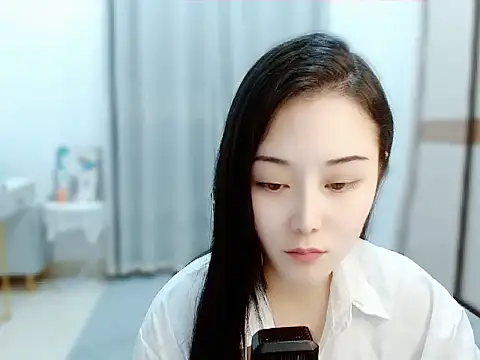 Snapshot of Angel-C chatting on 03-08-25, 01:28 Angel-C online show from 03-08-25, 01:28