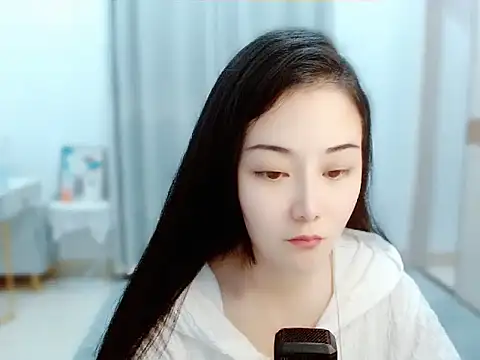 Snapshot of Angel-C chatting on 03-11-25, 01:26 Angel-C online show from 03-11-25, 01:26