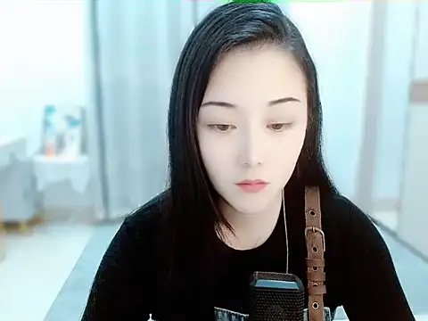 Snapshot of Angel-C chatting on 03-21-25, 01:24 Angel-C online show from 03-21-25, 01:24