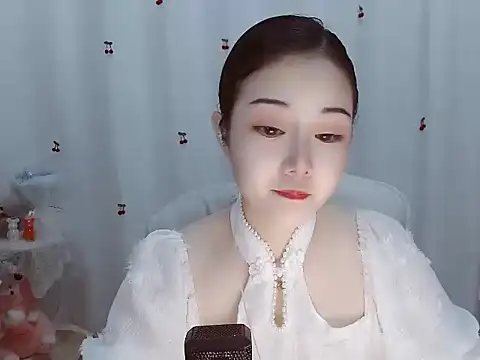 Snapshot of Angel-C chatting on 09-15-25, 01:16 Angel-C online show from 09-15-25, 01:16